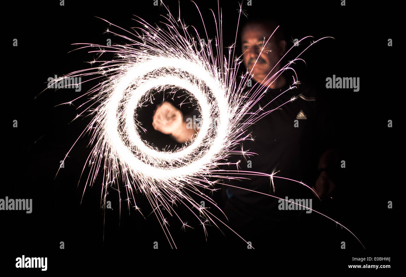 Quatrième de juillet Sparklers - Fireworks Banque D'Images