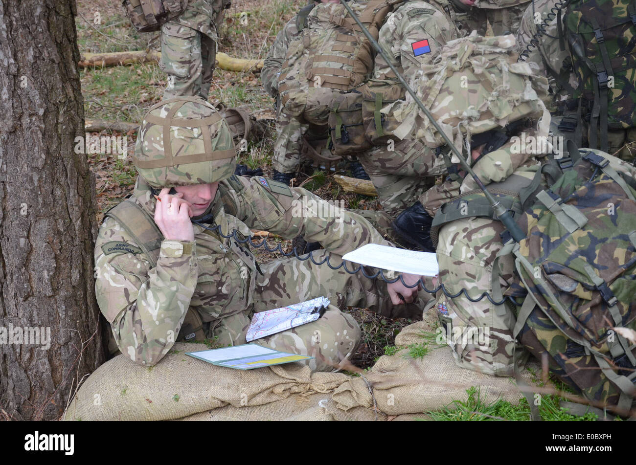 La famille de radios tactiques BOWMAN fournit l'armée britannique avec HF, VHF et UHF communications voix et données à partir de la formation Banque D'Images