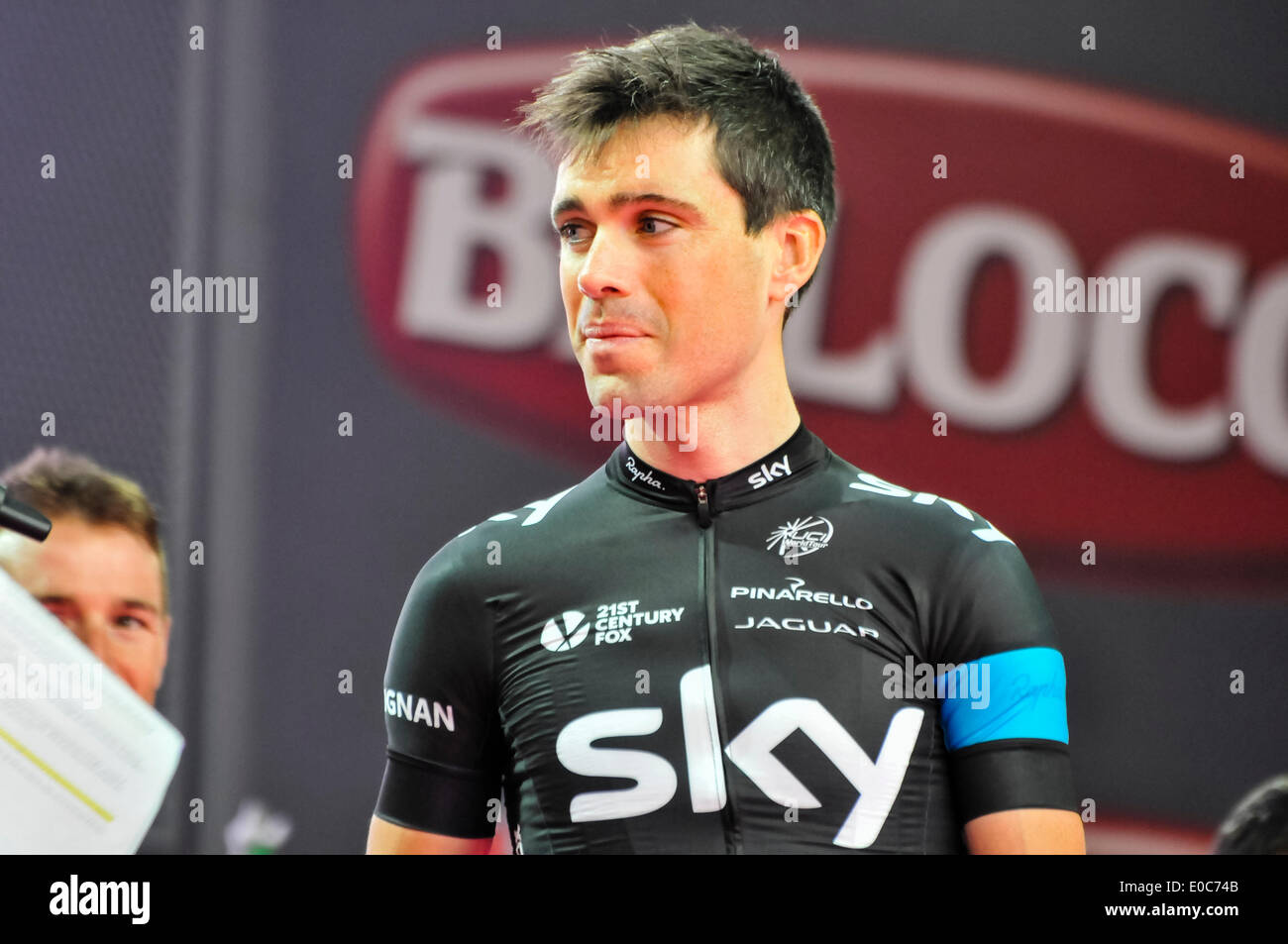 Belfast, Irlande du Nord. 9 mai 2014 - Philip Deignan mène l'équipe Sky (Royaume-Uni), à l'occasion du lancement du Giro d'Italia Crédit : Stephen Barnes/Alamy Live News Banque D'Images