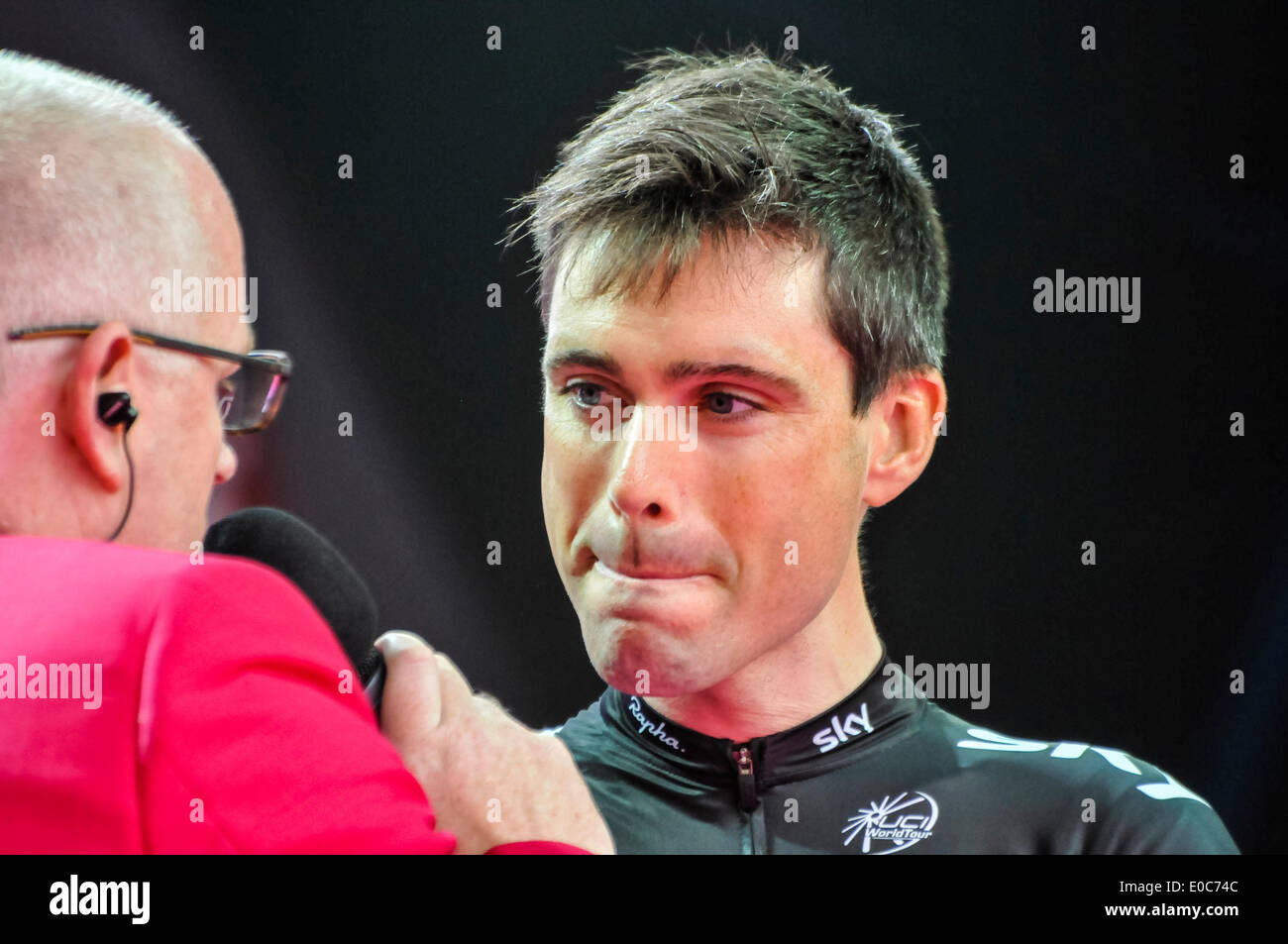 Belfast, Irlande du Nord. 9 mai 2014 - Philip Deignan mène l'équipe Sky (Royaume-Uni), à l'occasion du lancement du Giro d'Italia Crédit : Stephen Barnes/Alamy Live News Banque D'Images