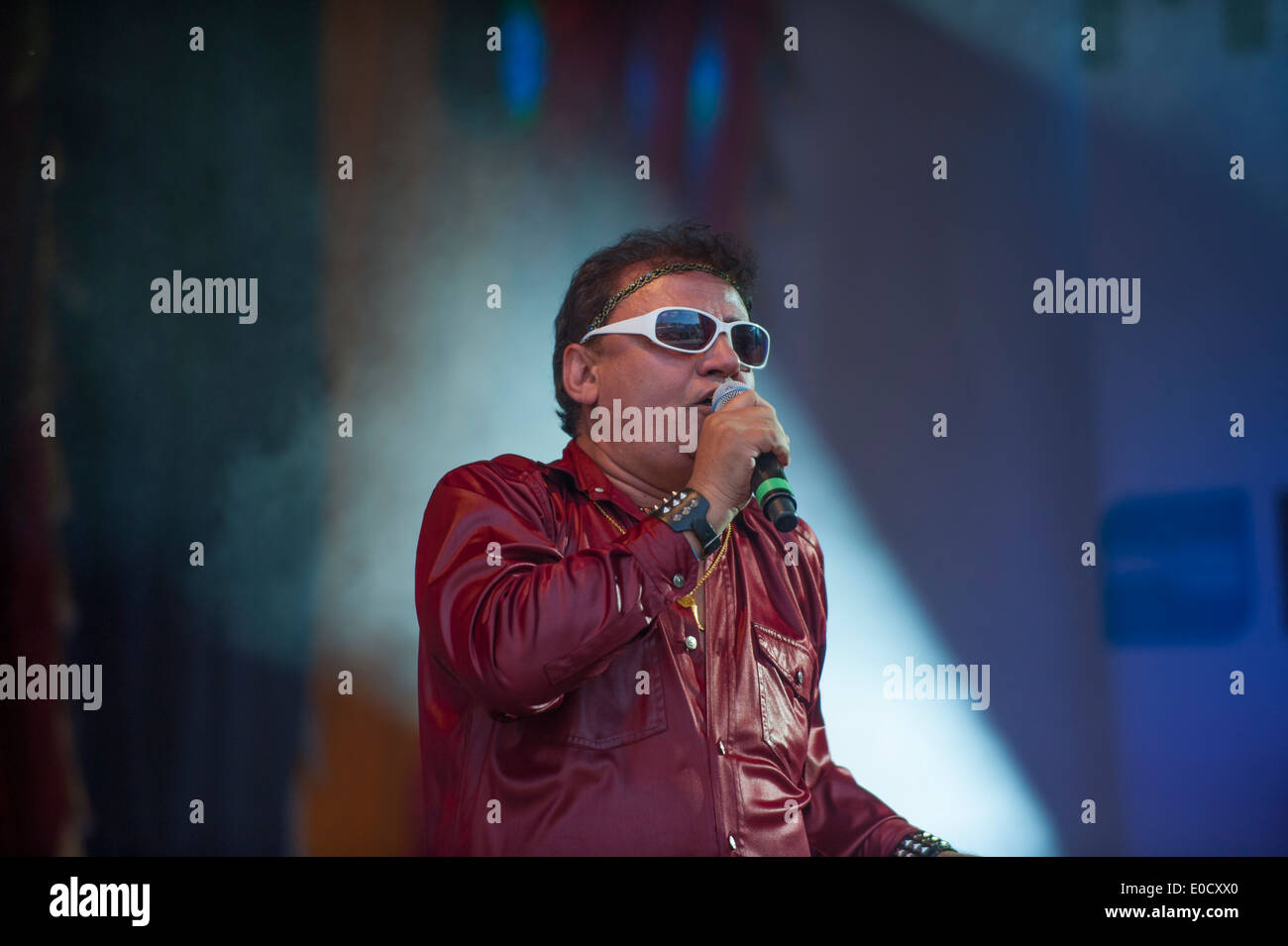 La mairie le Vaisakhi Festival, en partenariat avec Sony Entertainment Networks. Artiste : Premi Johal, Trafalgar Square, Londres Banque D'Images