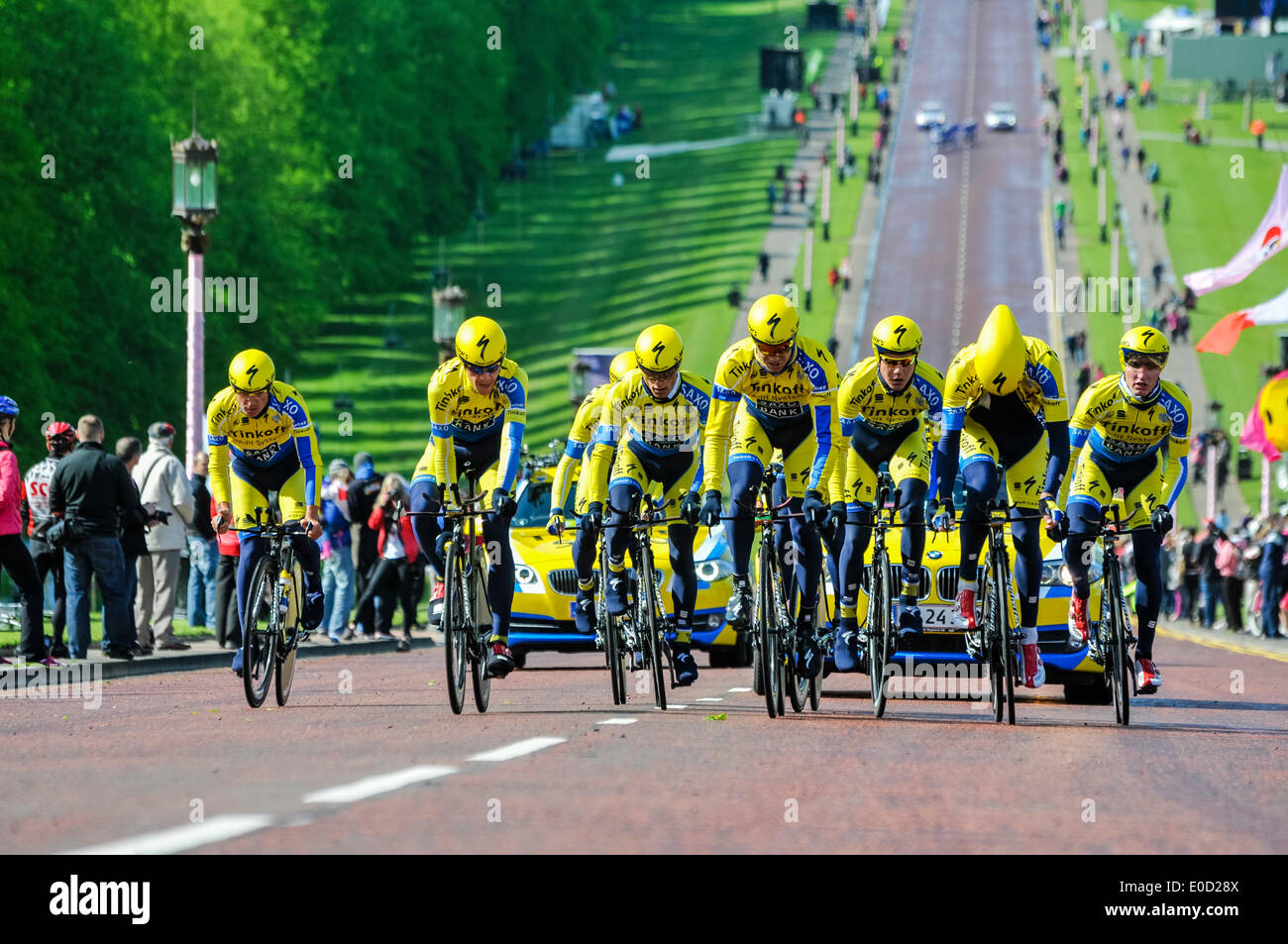 Belfast, Irlande du Nord. 9 mai 2014 - Giro d'Italia : session pratique Tinkoff-Saxo (Danemark) Crédit : Stephen Barnes/Alamy Live News Banque D'Images