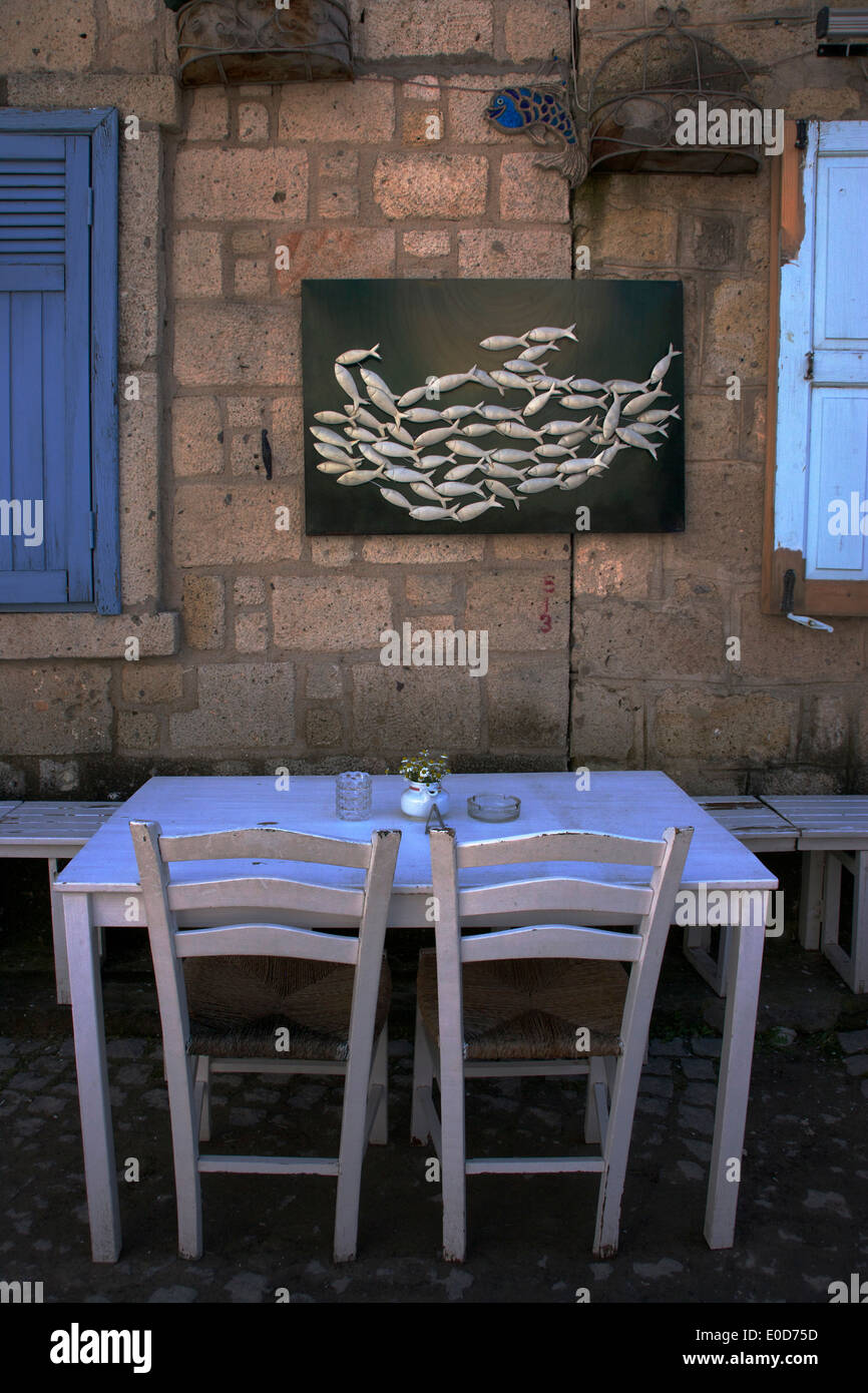 Café en plein air à Alacati en Turquie dans le région de l'Egée Banque D'Images