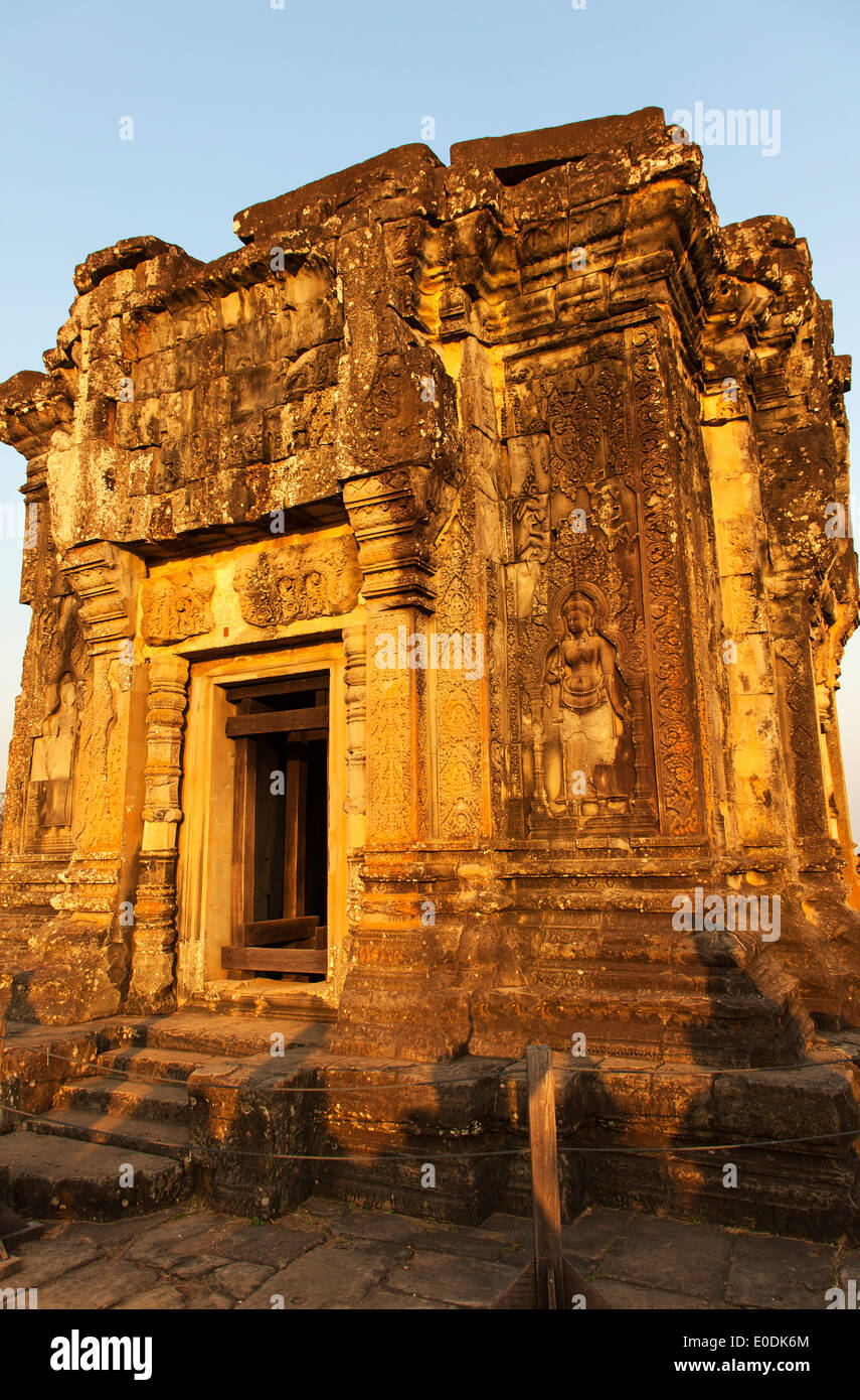 Le Phnom Bakheng Temple, Angkor, Cambodge Banque D'Images