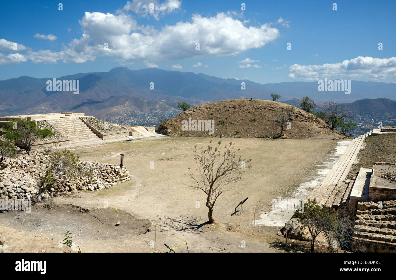 Main Plaza ruines Zapotèques Atzompa Province Oaxaca Mexique Banque D'Images