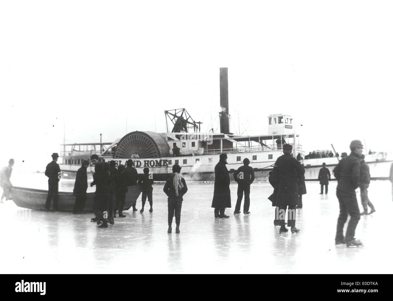 Steamship Island Accueil coincé dans la glace Banque D'Images