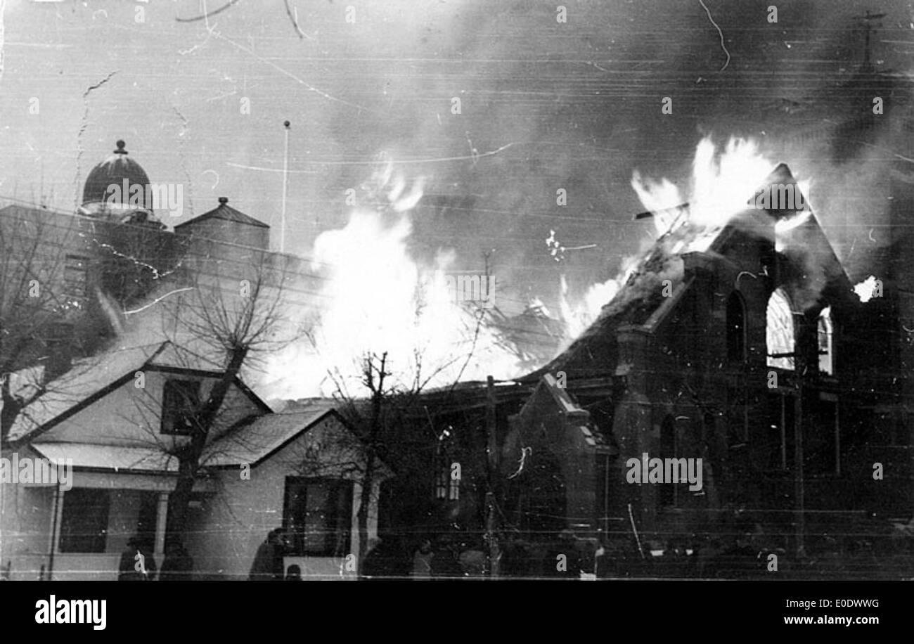 Incendie à première église baptiste - Pompier Banque D'Images