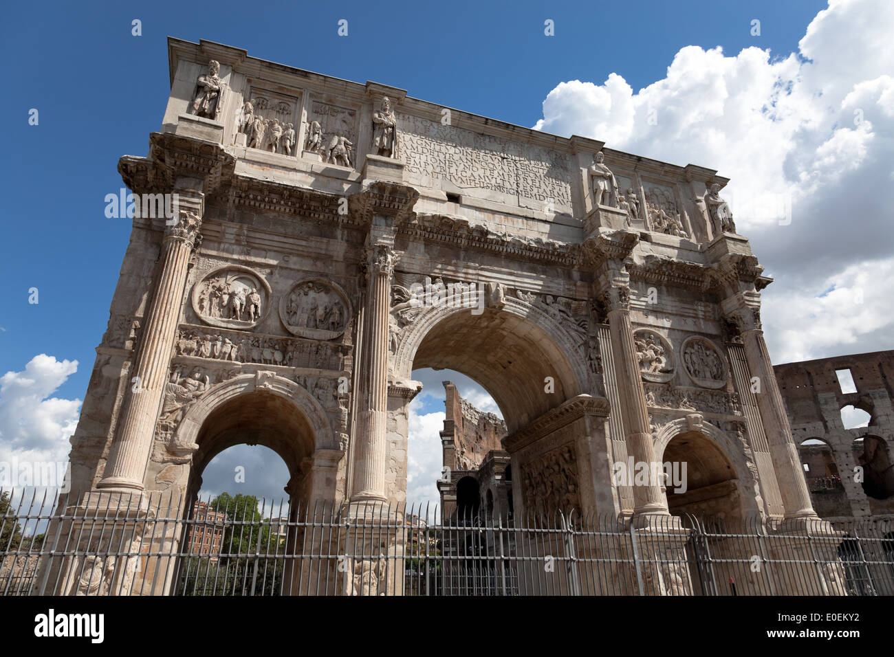 Konstantinsbogen, Rom, Italie - Arc de Constantin, Rome, Italie Banque D'Images