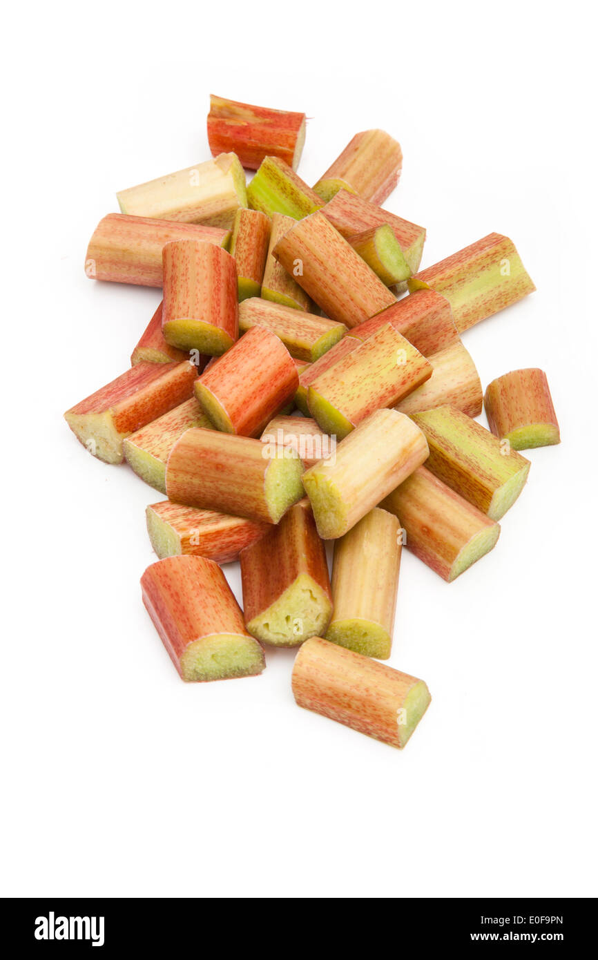 La rhubarbe crue isolated on a white background studio. Banque D'Images