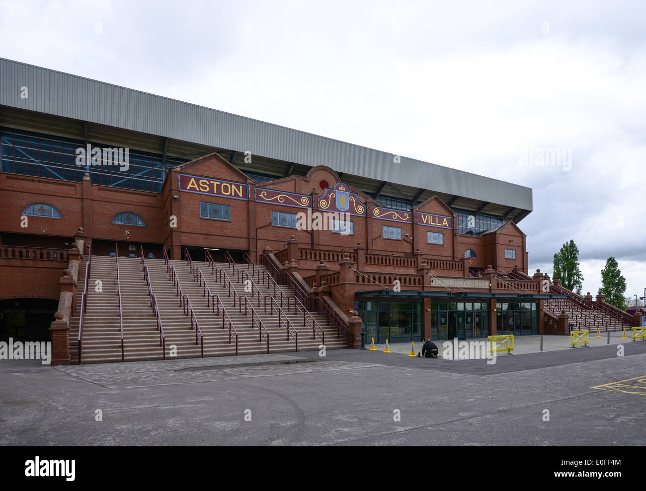 Aston Villa Football Club, Aston, Birmingham, UK. . 12 mai, 2014. Le club a été mis en vente par le propriétaire actuel. Crédit : Jamie Gray/Alamy Live News Banque D'Images