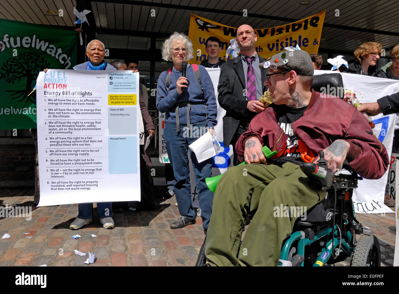 British Gas des actionnaires de protestation. Queen Elizabeth Hall, Londres. 12 mai 2014 l'énergie des manifestants manifester contre les profits des entreprises et Banque D'Images