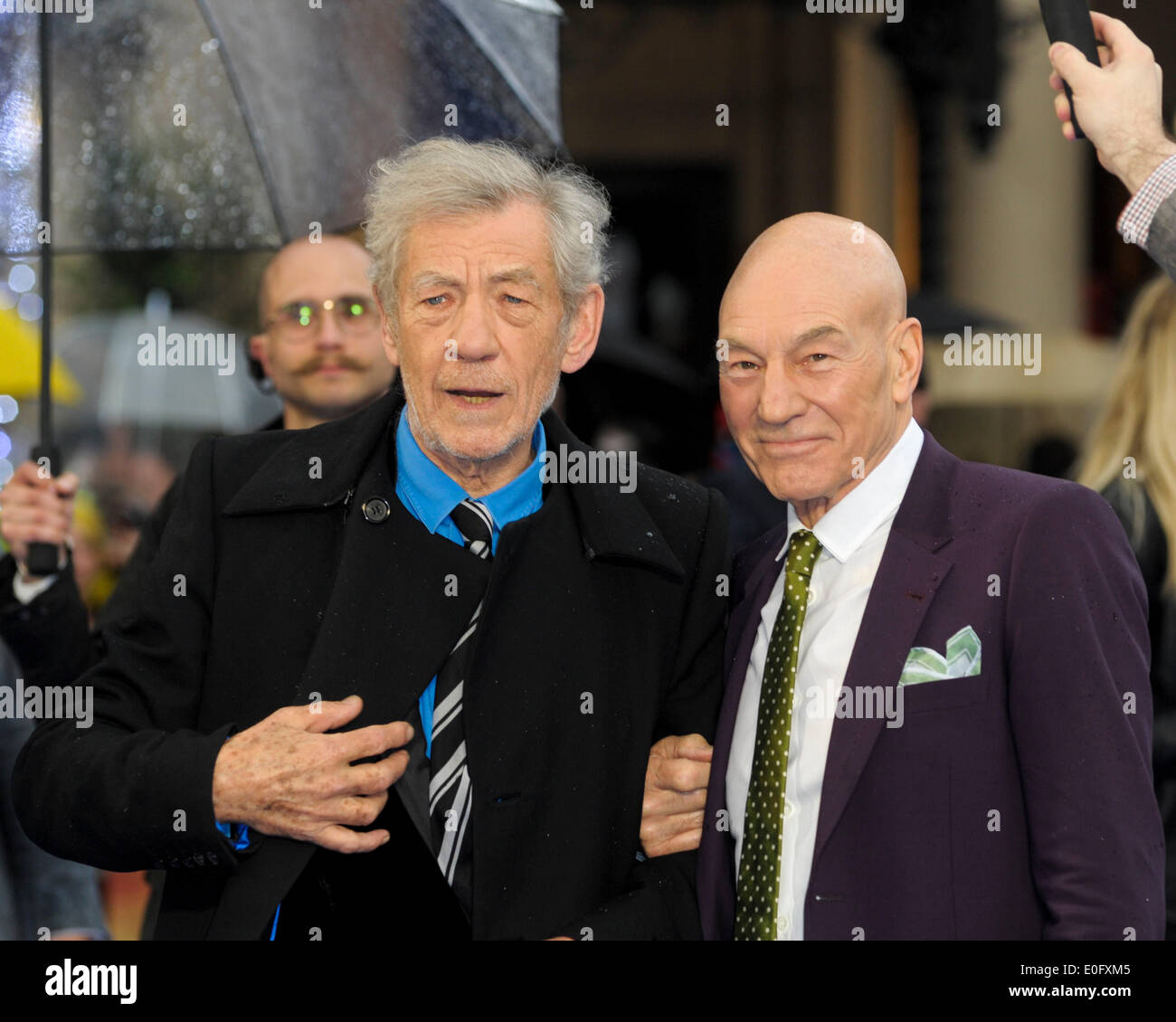 Cast assiste à la X-Men : DAYS OF FUTURE PAST UK CRÉATION le 12/05/2014 à l'odeon Leicester Square, Londres. Les personnes sur la photo : Patrick Stewart, Sir Ian McKellen. Photo par Julie Edwards Banque D'Images