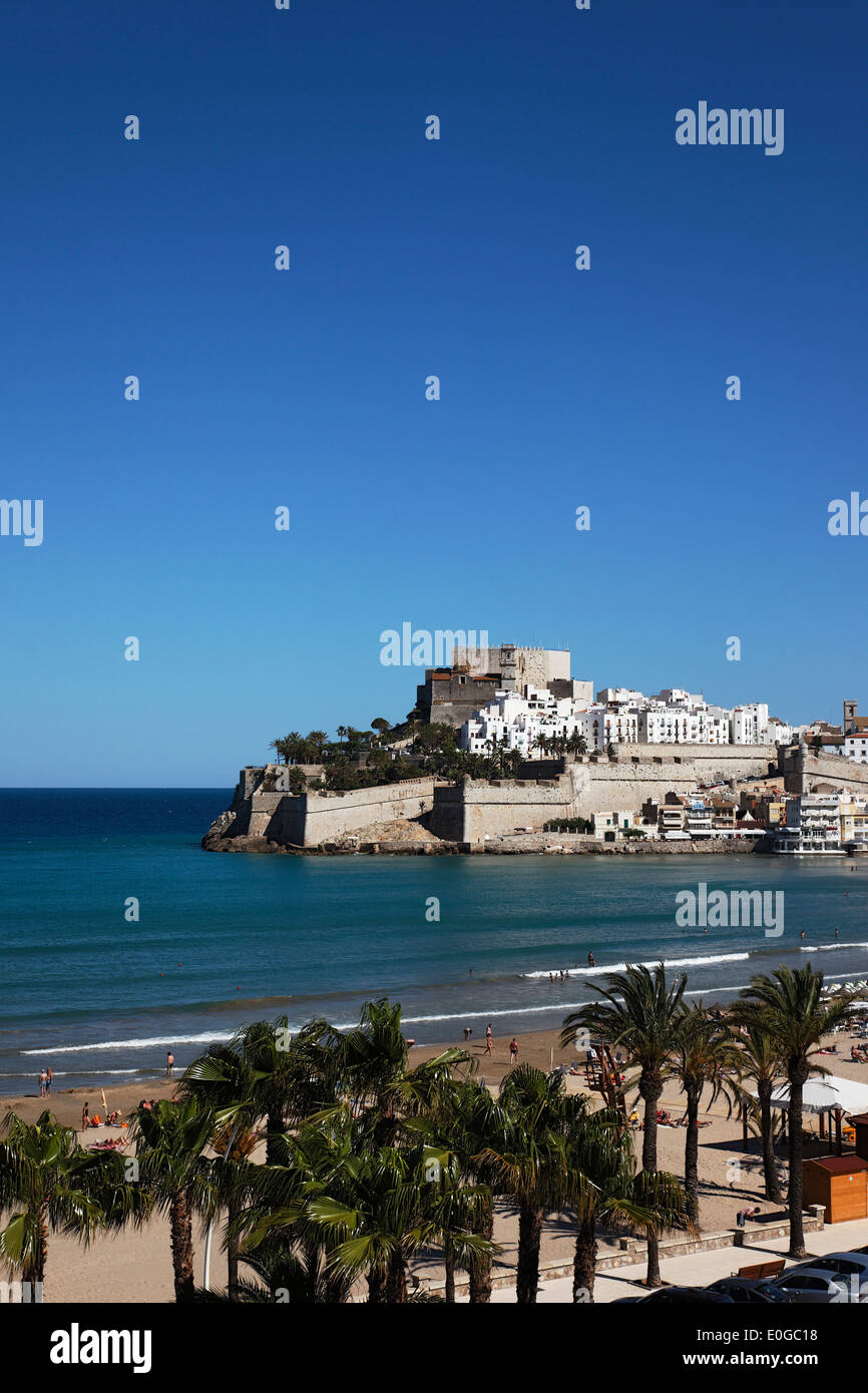 Vieille ville avec château, Madrid, Valence, Costa del Azahar, Castello, Espagne Banque D'Images