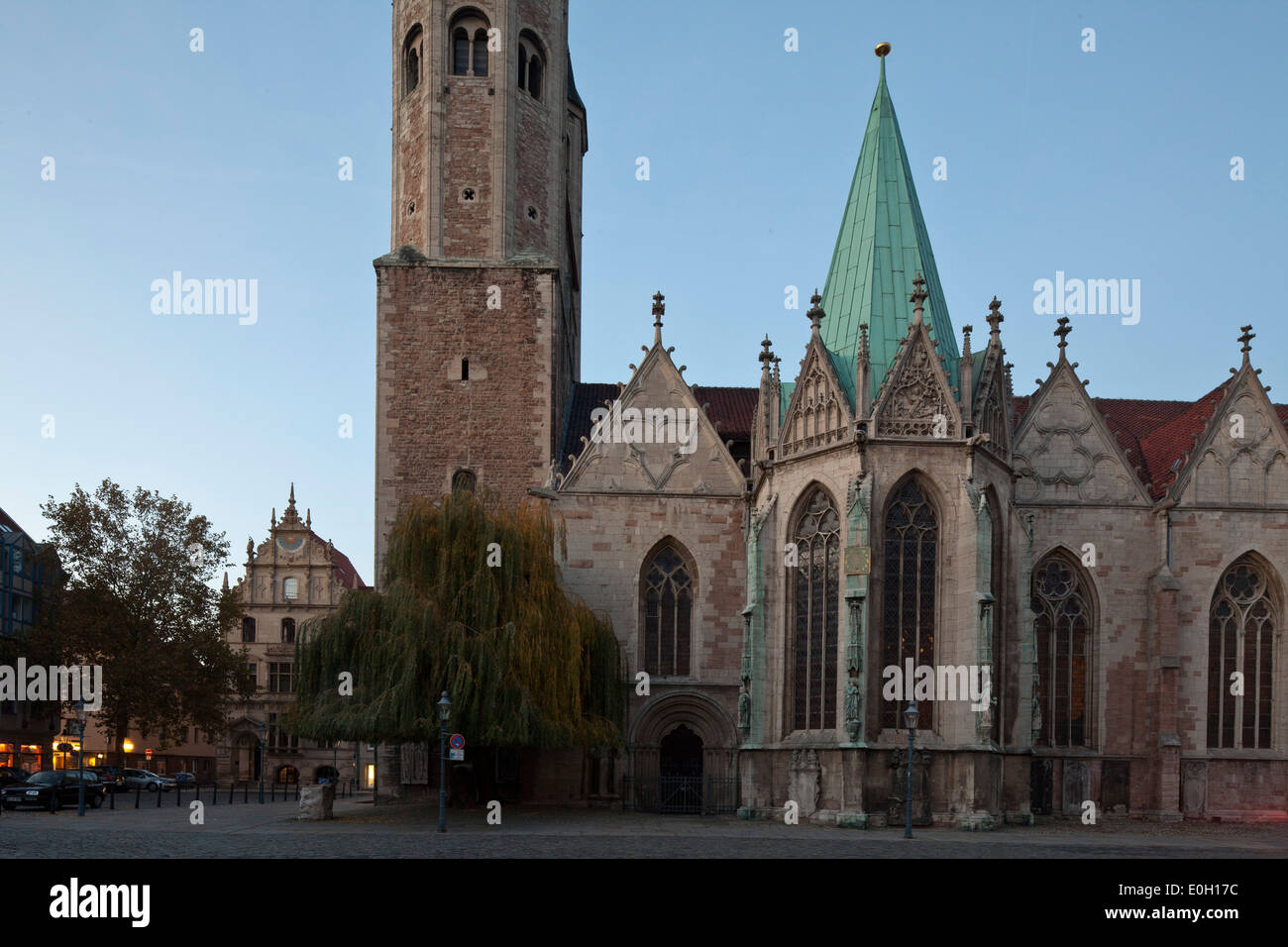 Église Saint Martini avec toit en cuivre, église médiévale, Brunswick, Basse-Saxe, Allemagne Banque D'Images