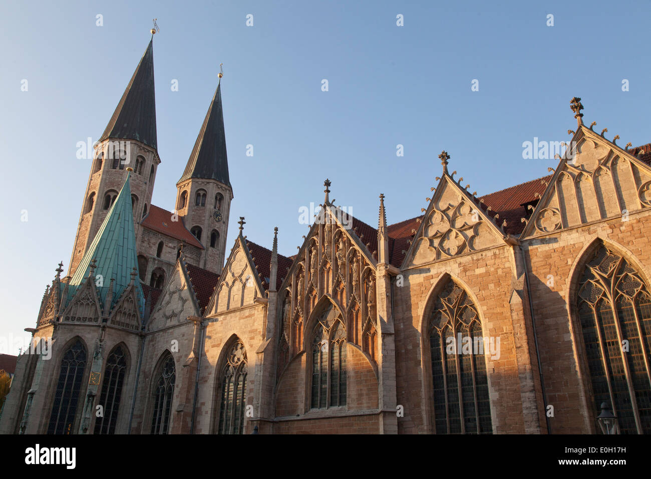 Église Saint Martini avec toit en cuivre, église médiévale, Brunswick, Basse-Saxe, Allemagne Banque D'Images