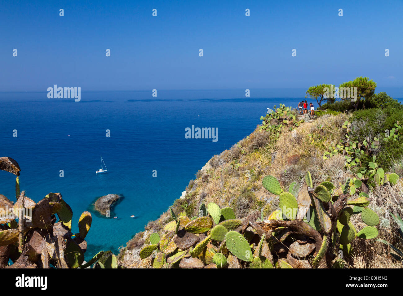 Capo Vaticano, au sud de Tropea, Mer Tyrrhénienne, la Calabre, de la Méditerranée, le sud de l'Italie, l'Europe Banque D'Images