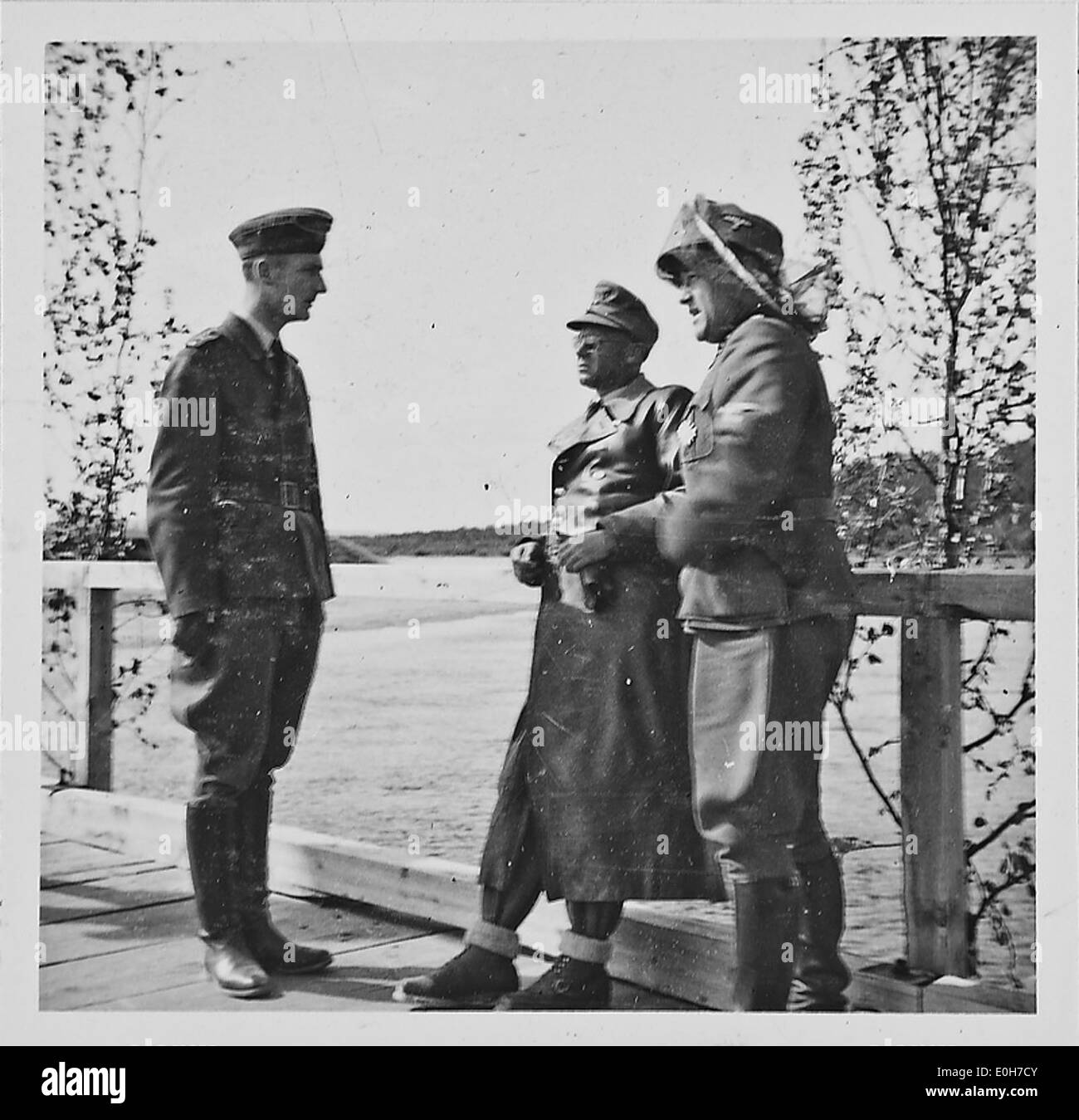 Cette image représente Karasjok pendant la seconde Guerre mondiale, montrant l'impact de la seconde Guerre mondiale sur la région. La photographie met en évidence l'atmosphère de guerre et les événements historiques dans le nord de la Norvège pendant le conflit. Banque D'Images