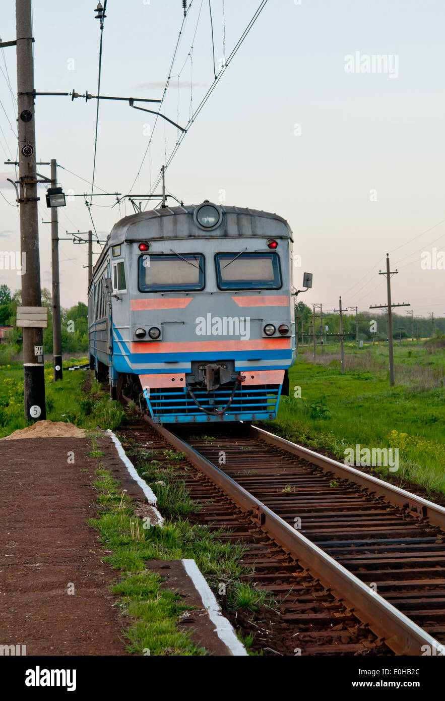 Le train de voyageurs de l'Ukraine Banque D'Images