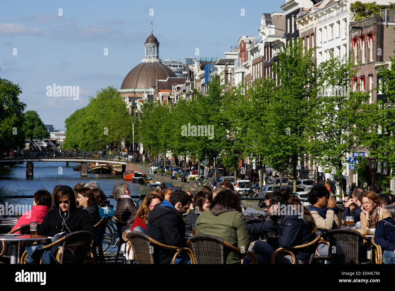 Canal à Amsterdam, Hollande. Banque D'Images