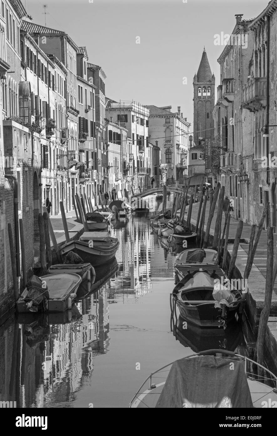Venise, Italie - 13 mars 2014 : Fondamenta Giardini street. Banque D'Images