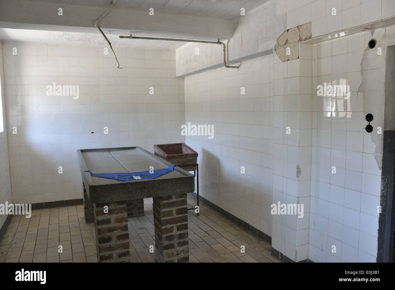Salle d'autopsie, au camp de concentration de Mauthausen, en Autriche. Banque D'Images
