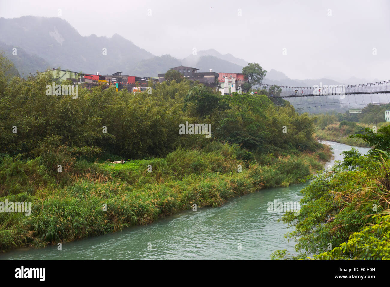 Jing'an pont suspendu sur la rivière de Keelung, Taïwan, Pingxi, Shifen Banque D'Images
