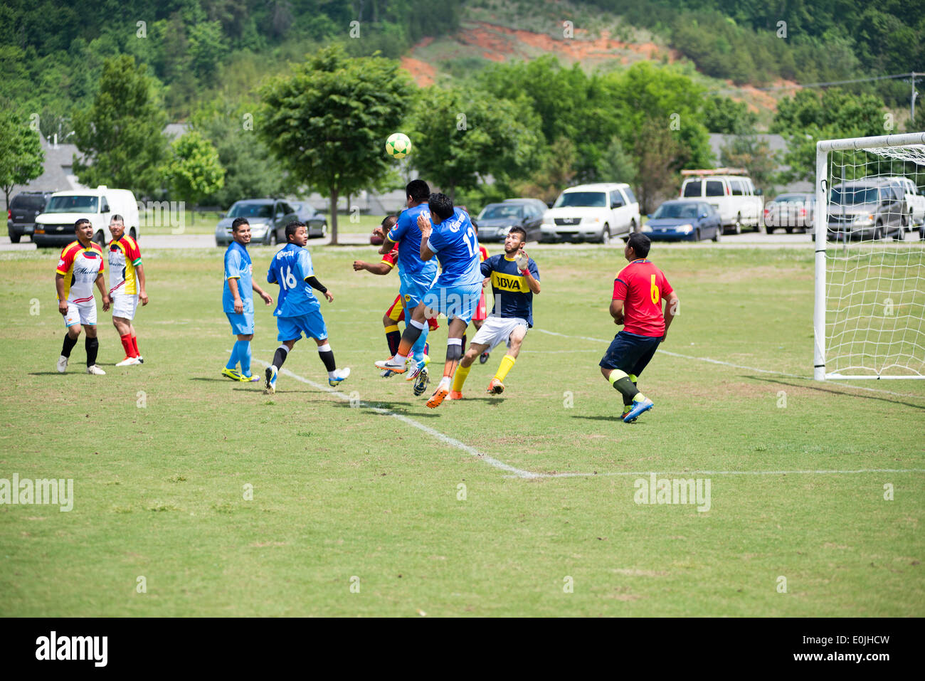 Une ligue de soccer hispanique joue un match de Knoxville, Tennessee Banque D'Images
