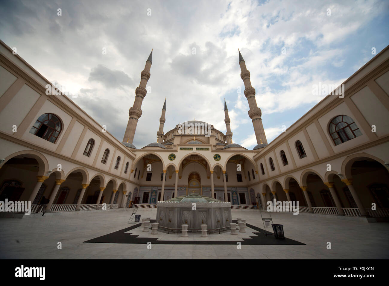 La mosquée Masjid turc Nizamiye Johannesburg, Gauteng, Afrique du Sud, l'Afrique Banque D'Images