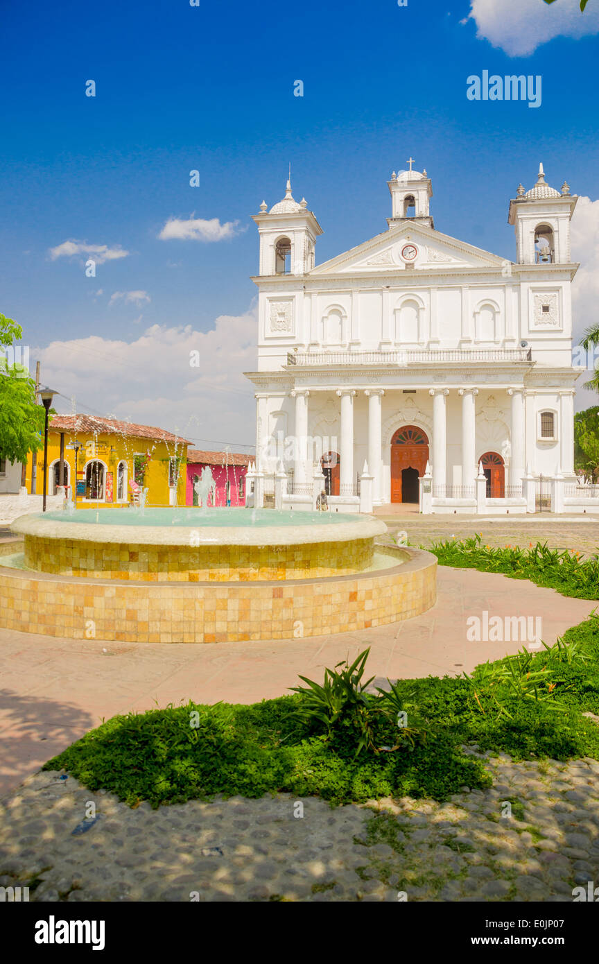 Suchitoto town en El Salvador Banque D'Images