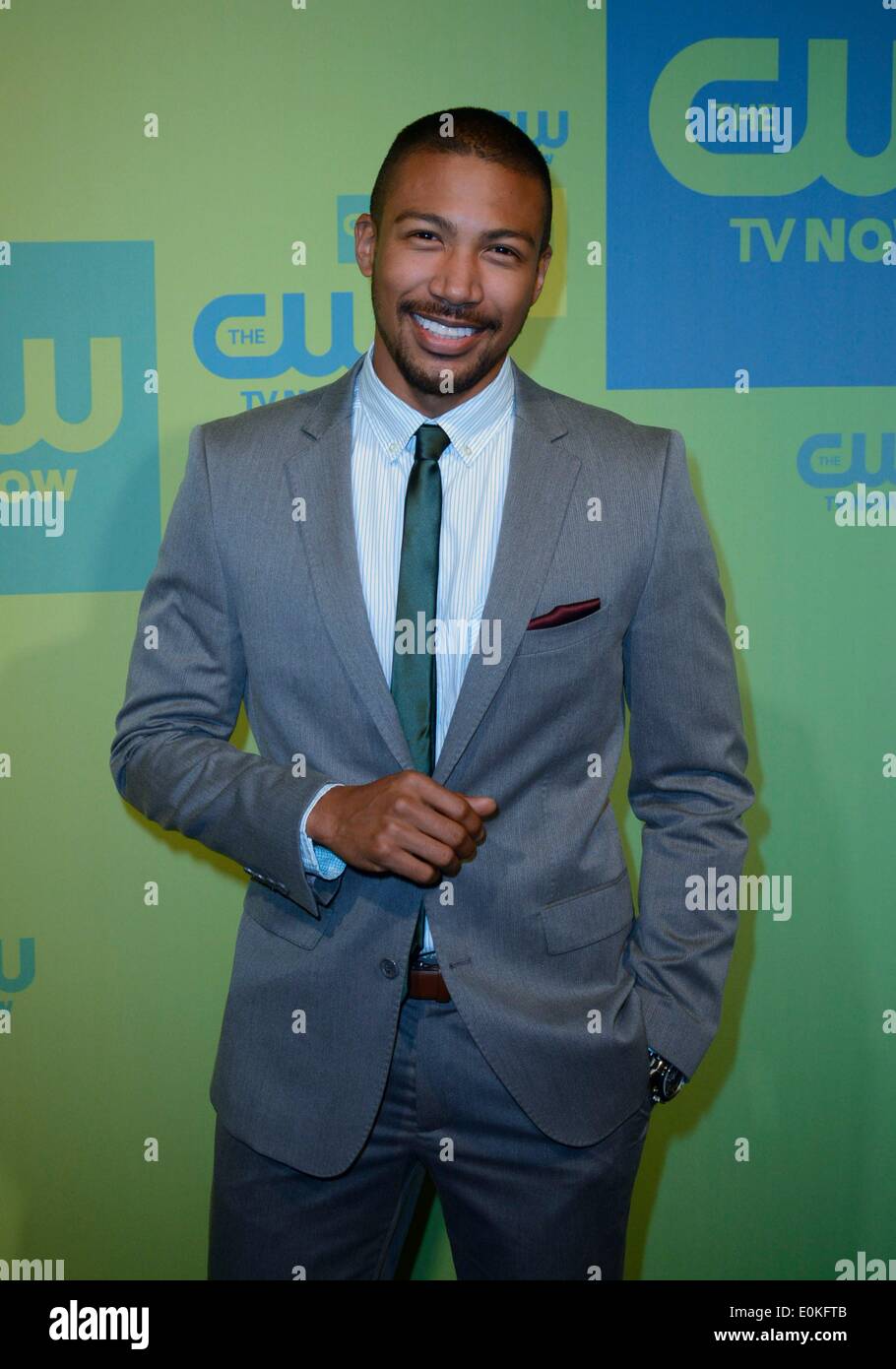 Charles Michael Davis à arrivés pour la CW Network Upfront 2014 Présentation, l'hôtel de Londres, New York, NY Le 15 mai 2014. Photo par : Derek Storm/Everett Collection Banque D'Images