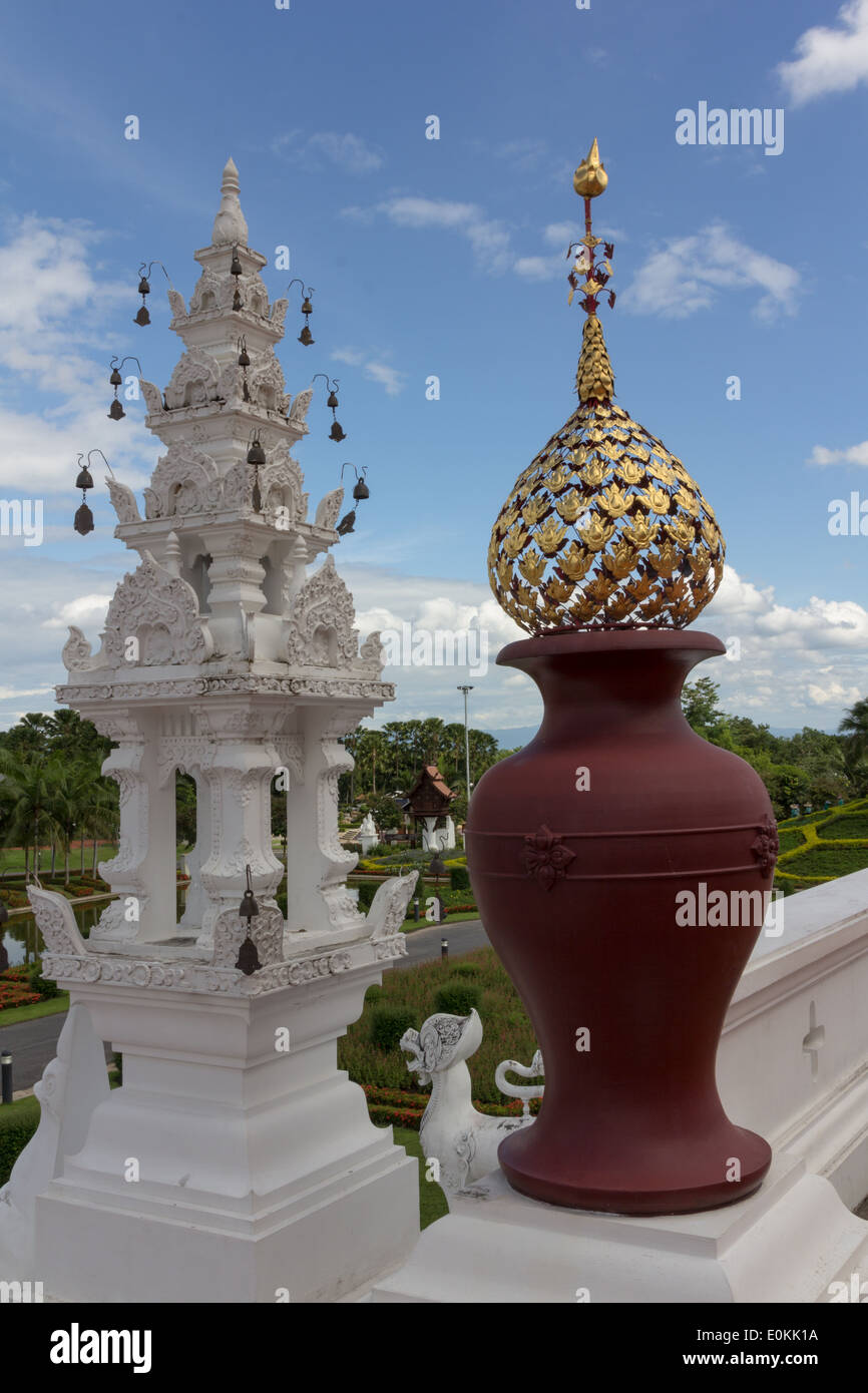 Dans l'architecture traditionnelle thaïlandaise de style Lanna Banque D'Images