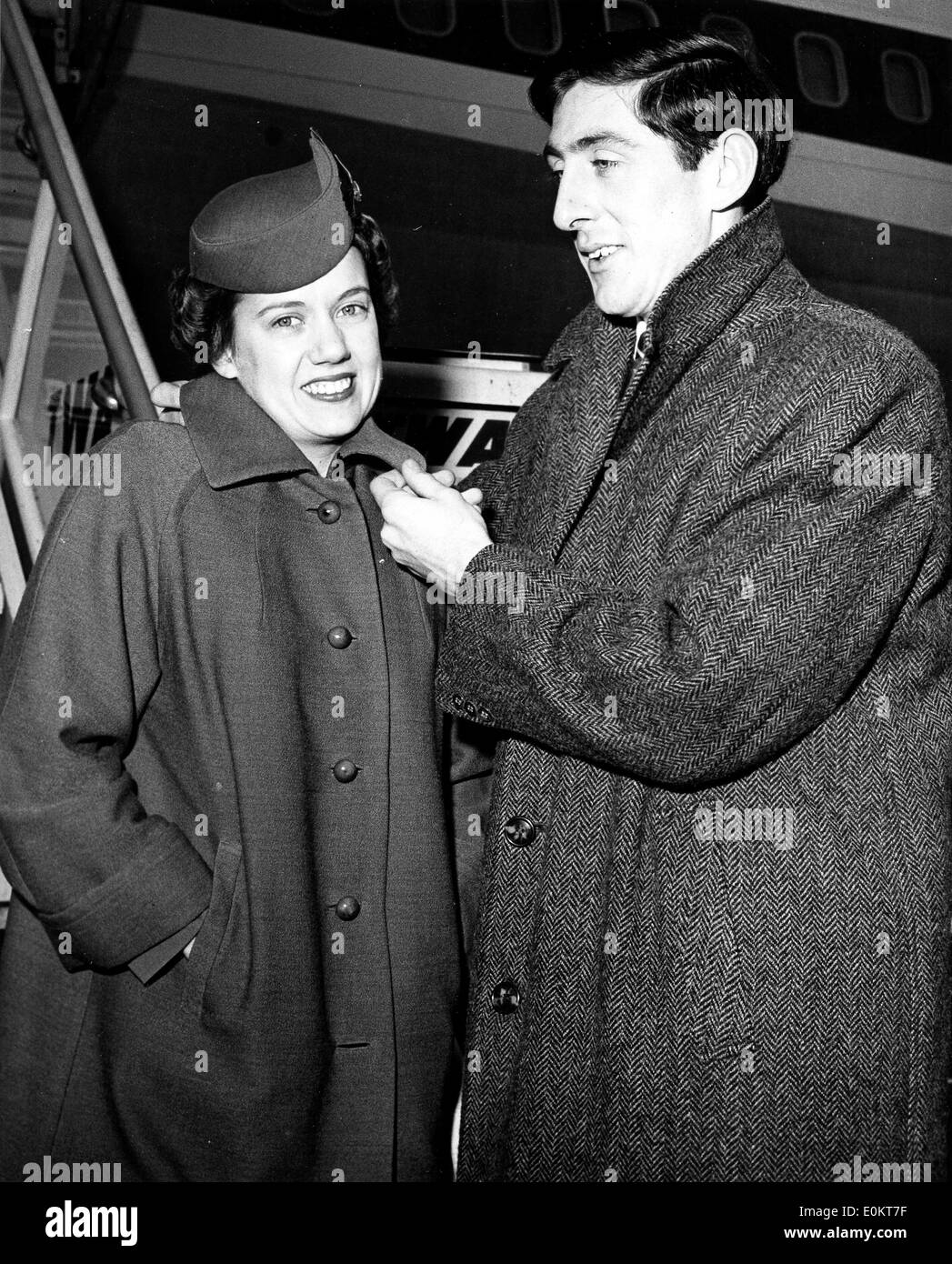 01 janv., 1950 - Dossier Photo : vers 1950, lieu inconnu. Coureur olympique RON DELANEY, droite, de l'Irlande. À Banque D'Images