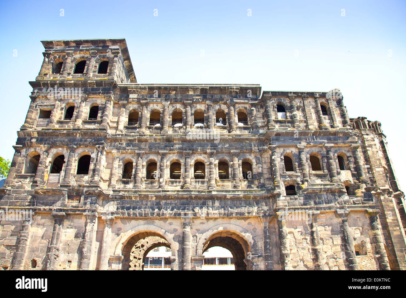 Voir à la Porta Nigra de Trèves, Allemagne Banque D'Images