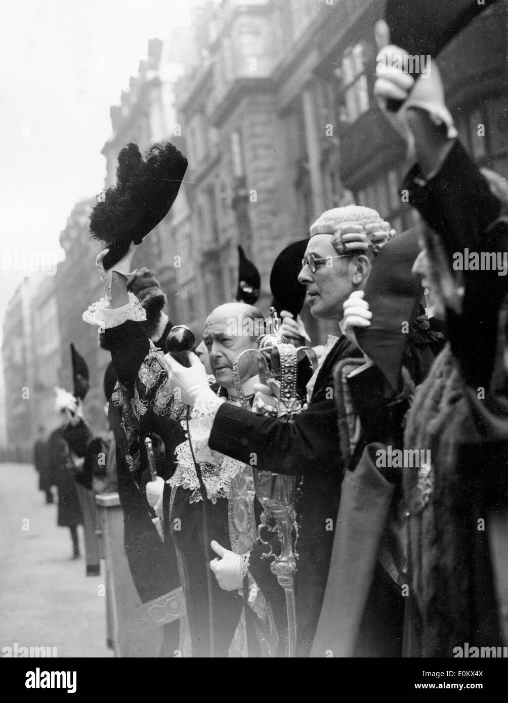 Leslie Boyce mène pour acclamer la reine Elizabeth II Banque D'Images
