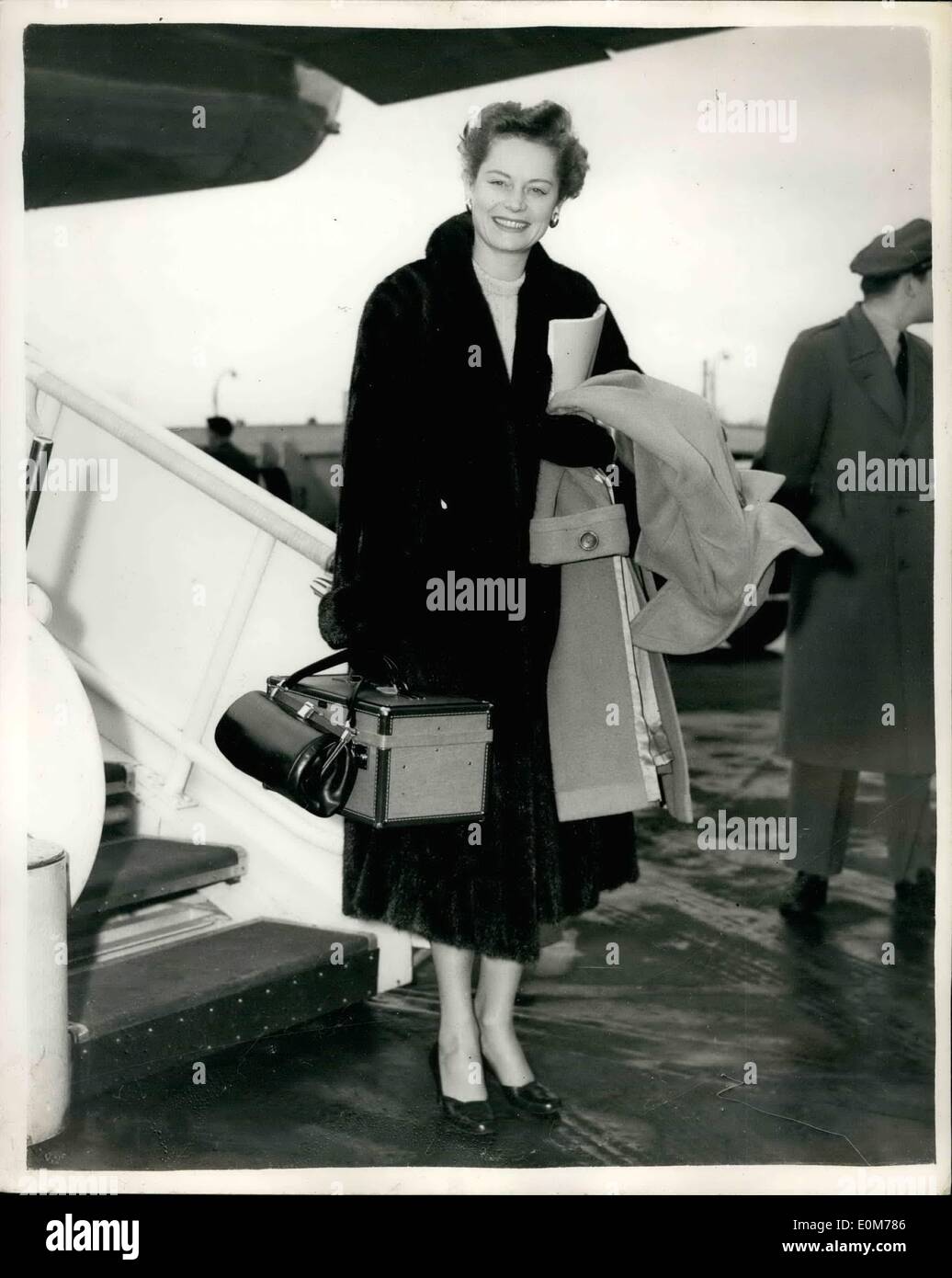 11 novembre 1953 - Alexis Smith arrive pour la première photo ; écran Hollywood star Alexis Smith est arrivé à l'aéroport de Londres ce matin. Elle est de co-star avec son compatriote canadien Alexander Knox dans son premier britannique photo ''sleeping Tiger'', à partir de l'histoire de Maurice Noseiwitch. Photo montre Alexis Smith, à son arrivée à l'aéroport de Londres ce matin. Banque D'Images