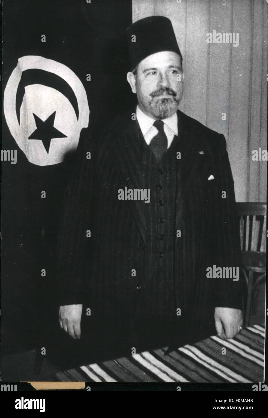 Mai 05, 1954 - les balles des armes à feu comme son premier ministre : Un récent portrait de M. M'zali Tunis le premier ministre qui avait échappé quand les balles ont été tirés sur lui à Tunis hier. Banque D'Images