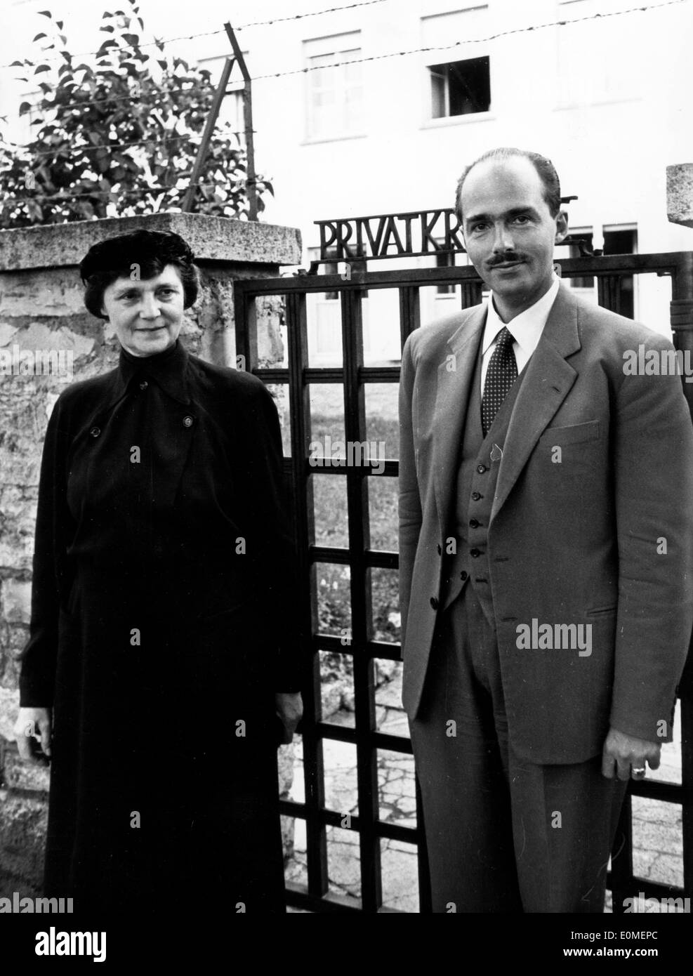 Zita de Bourbon-Parme avec son fils l'Archiduc Otto de Habsbourg Banque D'Images