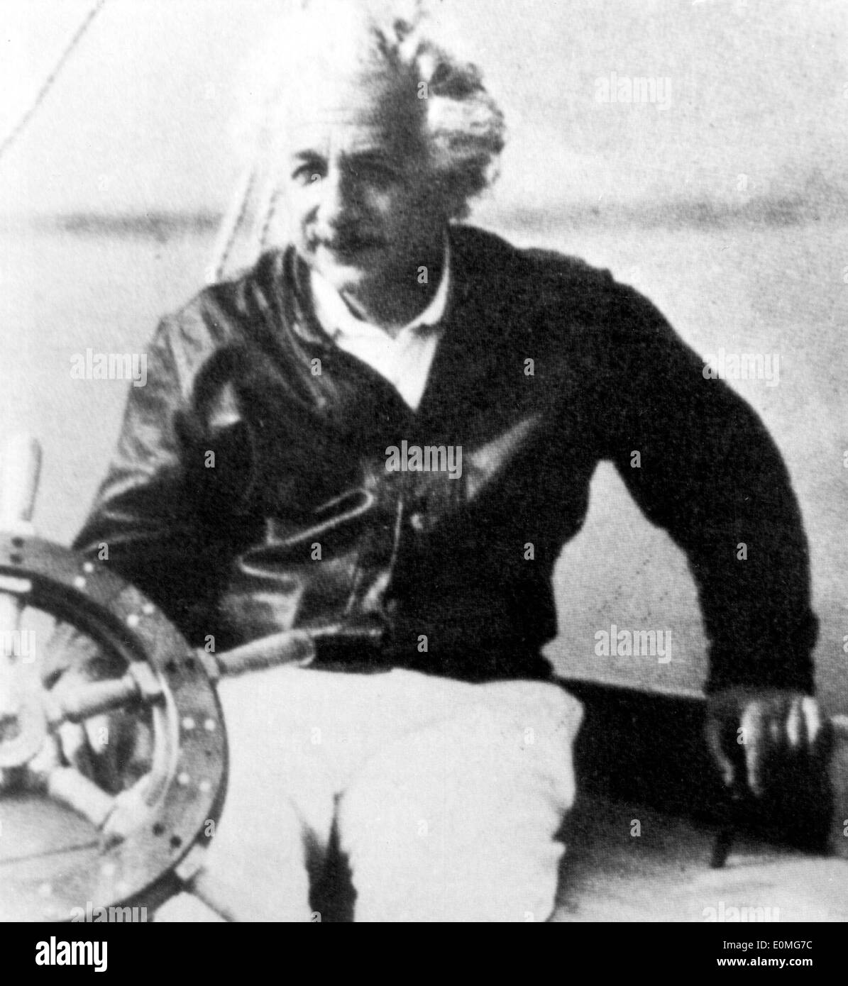 Albert Einstein dans son bateau Banque D'Images