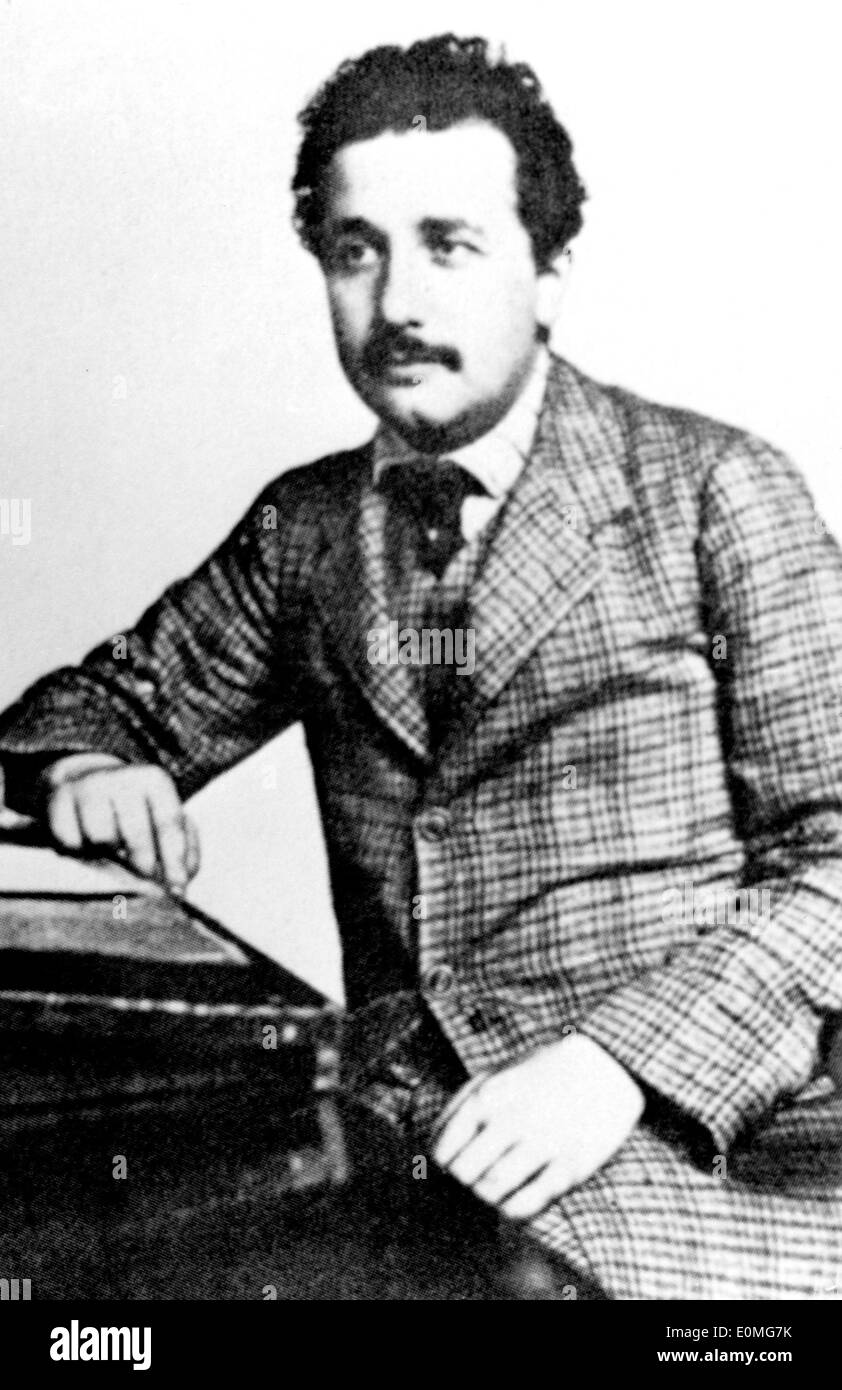 Albert Einstein dans l'office des brevets Banque D'Images