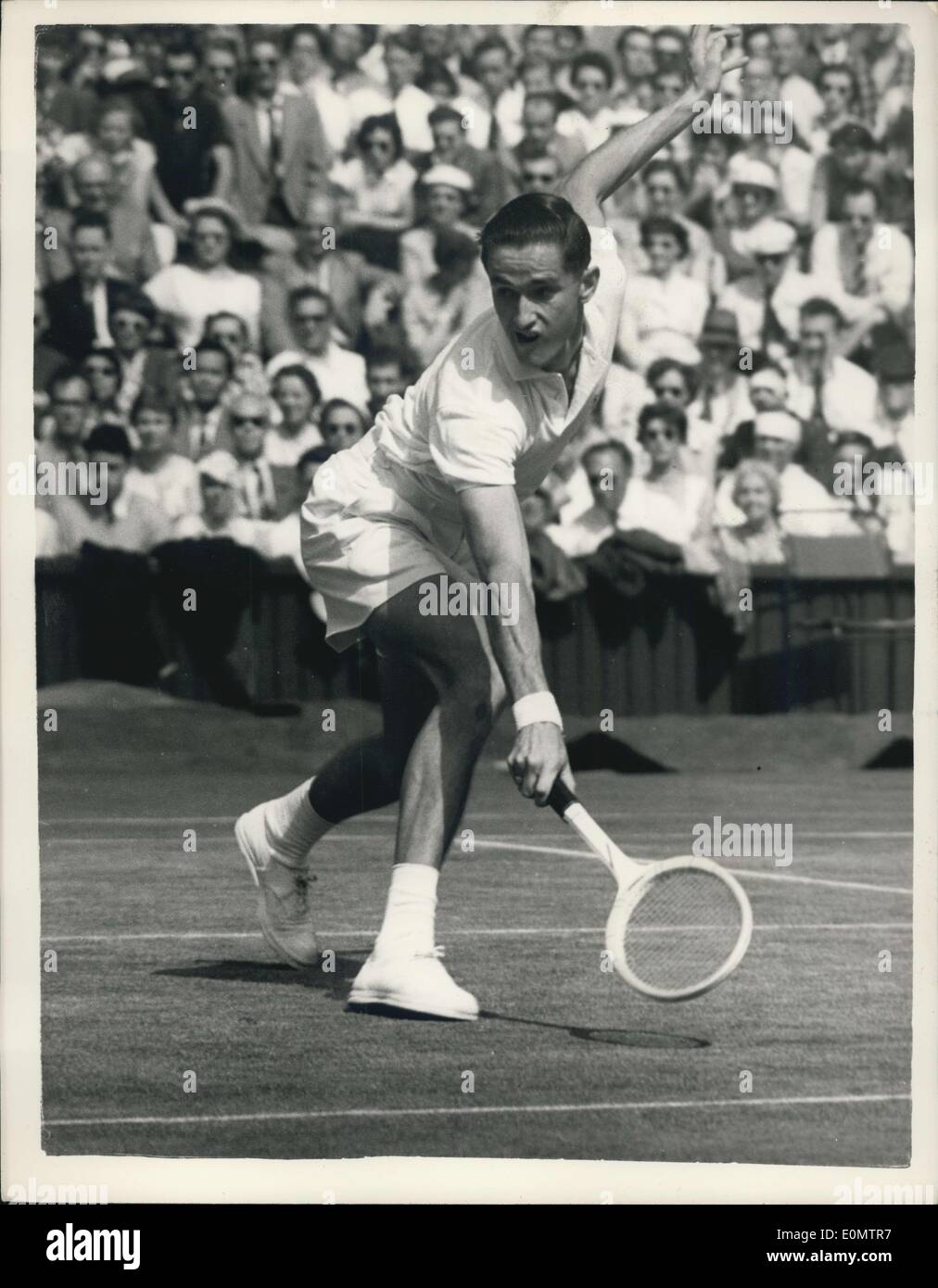 Juin 30, 1956 - Championnats de tennis de Wimbledon. M.J. Anderson contre N. Pietrangeli. Photo montre M. J. Anderson Australis , dans Banque D'Images
