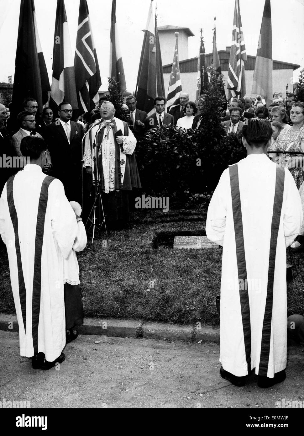 Friedrich prélat Pfanzelt parlant de pierre mémoire Banque D'Images