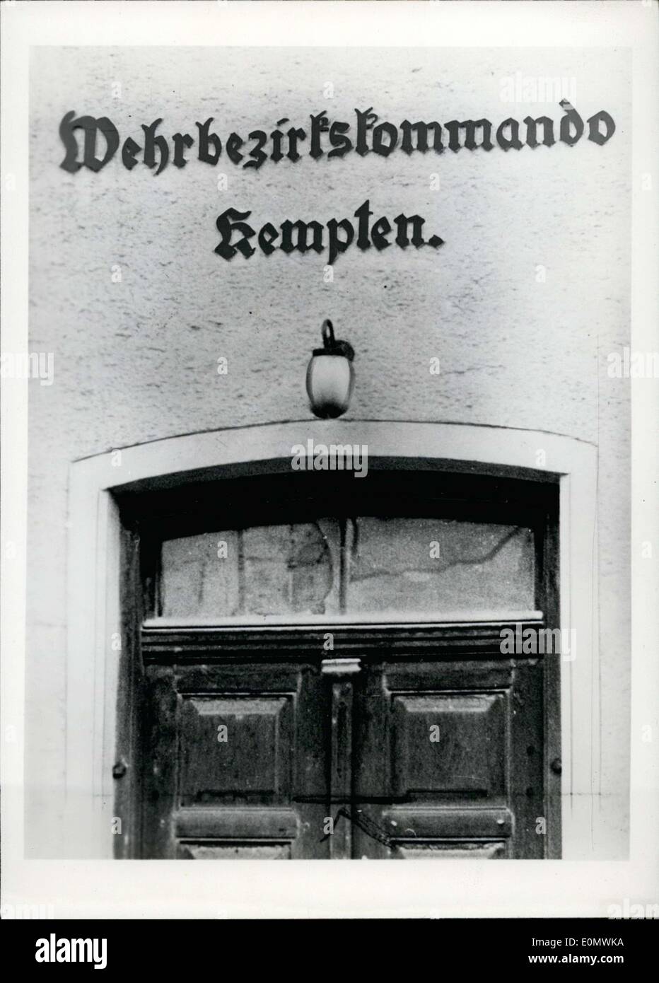 Le 14 septembre, 1956 - Nous sommes prêts à nouveau !...non. Cette inscription accueille toujours étonné les visiteurs d'un petit morceau d'Schwabia in Kempten(Allg ?u). Ce n'est pas un cas d'être prophétiques, mais simplement un cas d'oubli. Banque D'Images