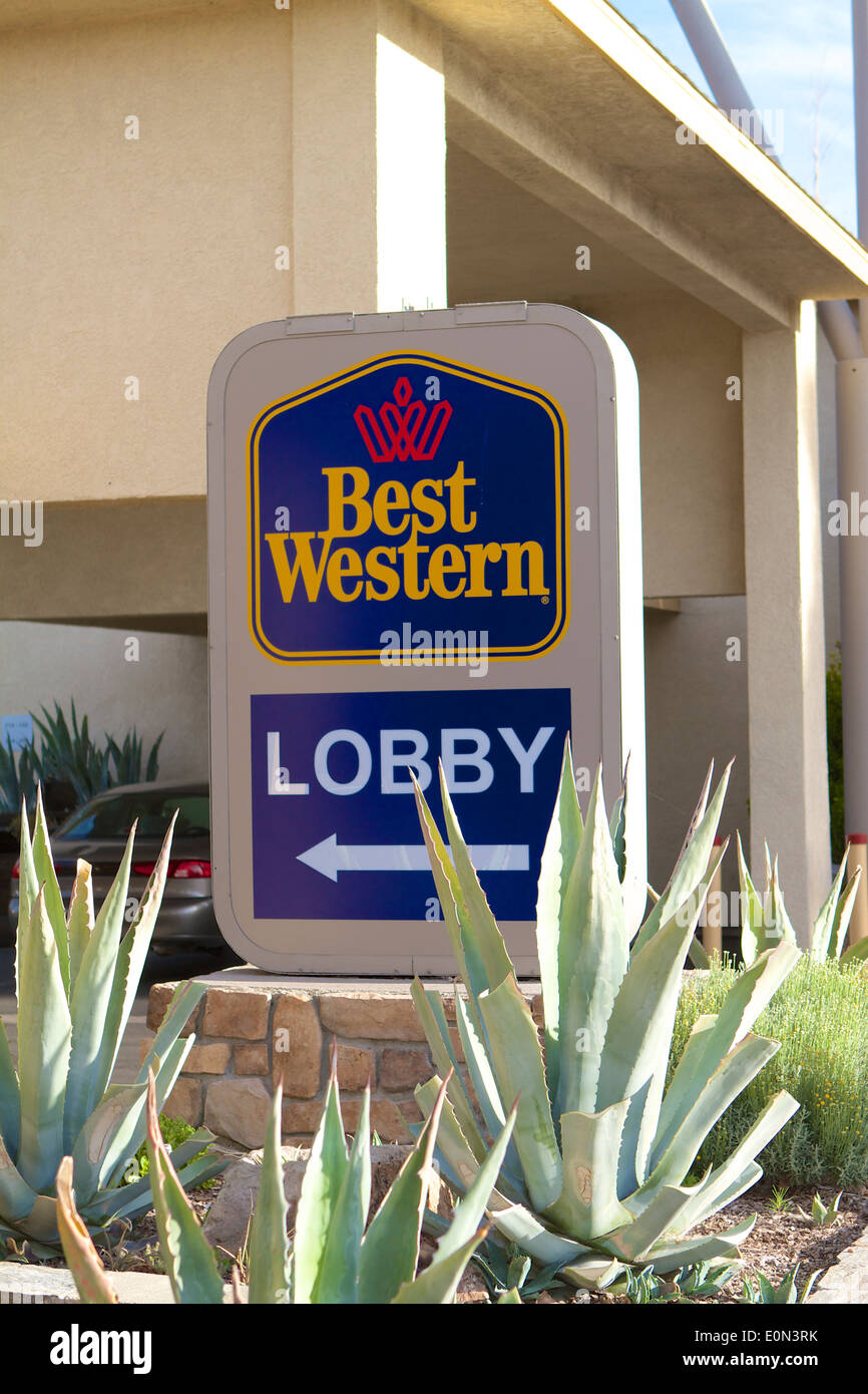 Best Western Lodge Motel affiche à l'extérieur un emplacement à Bishop en Californie Banque D'Images