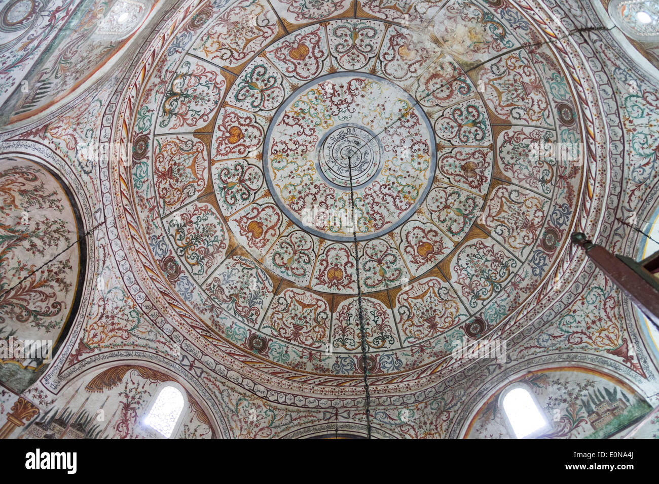 Peinture à l'intérieur de la mosquée Et'hem Bey, Tirana, Albanie Banque D'Images