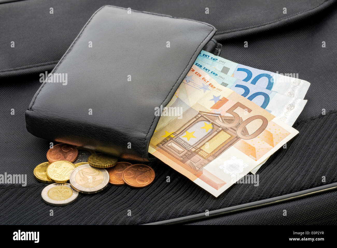 Euro wallet Banque de photographies et d'images à haute résolution - Alamy