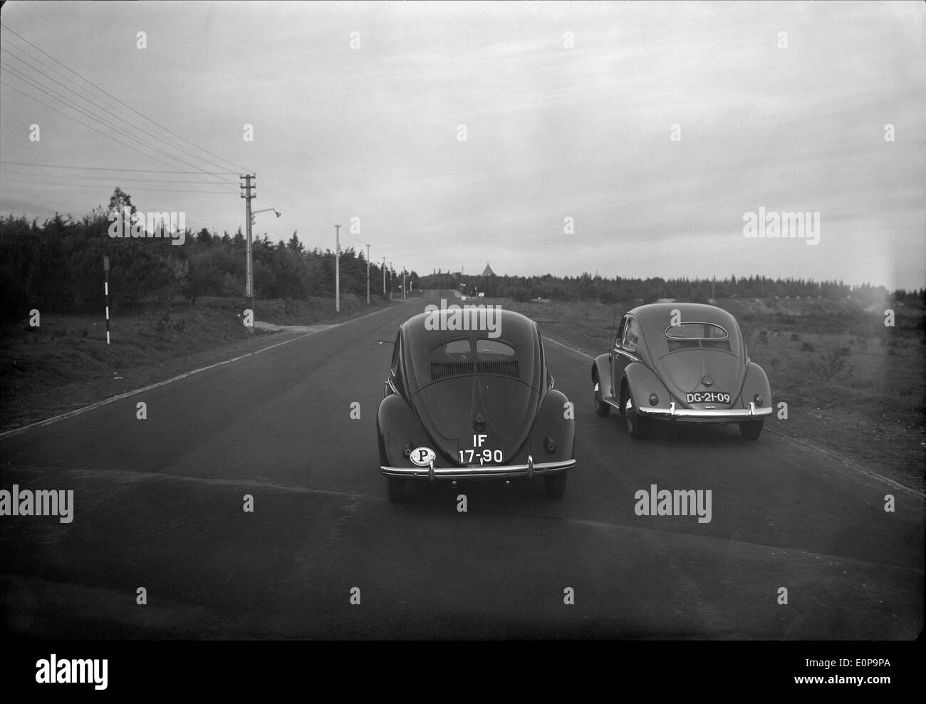 La Automóvel Clube de Portugal (ACP) est une institution de premier plan au Portugal qui se concentre sur la promotion de la sécurité routière, des services liés aux véhicules et des sports automobiles. C'est un acteur clé dans le paysage automobile du pays. Banque D'Images
