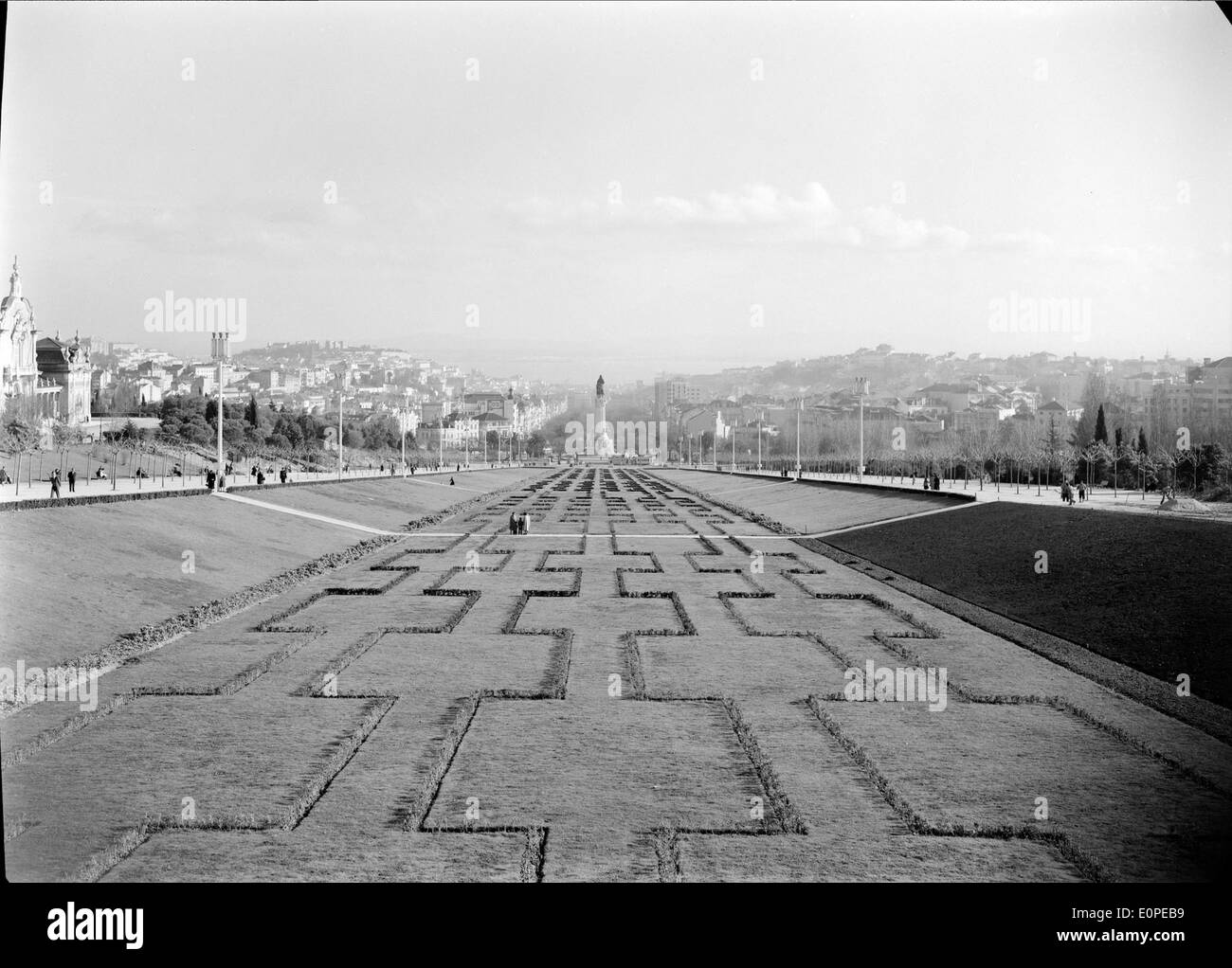 Parque Eduardo VII est un grand parc public de Lisbonne, au Portugal, connu pour son design spacieux, ses paysages magnifiques et ses vues panoramiques sur la ville et ses environs. Banque D'Images