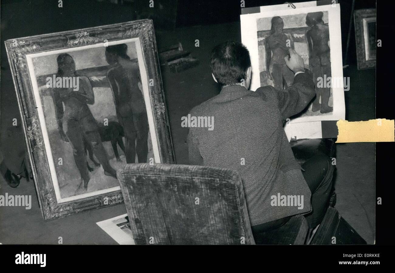 01 janv., 1960 - tableaux de Paul Gauguin exposées à Paris : Une exposition de près de 200 tableaux de Paul Gauguin est aujourd'hui détenu à Charpentier, l'un des principaux Paris Art Gallery. Toutes ces peintures proviennent de différents musées et collections privées. Photo montre un artiste remplissant l'affiche annonçant l'exposition (une reproduction de la célèbre peinture Deux Banque D'Images 01 janv., 1960 - tableaux de Paul Gauguin exposées à Paris : Une exposition de près de 200 tableaux de Paul Gauguin est aujourd'hui détenu à Charpentier, l'un des principaux Paris Art Gallery. Toutes ces peintures proviennent de différents musées et collections privées. Photo montre un artiste remplissant l'affiche annonçant l'exposition (une reproduction de la célèbre peinture Deux Banque D'Images