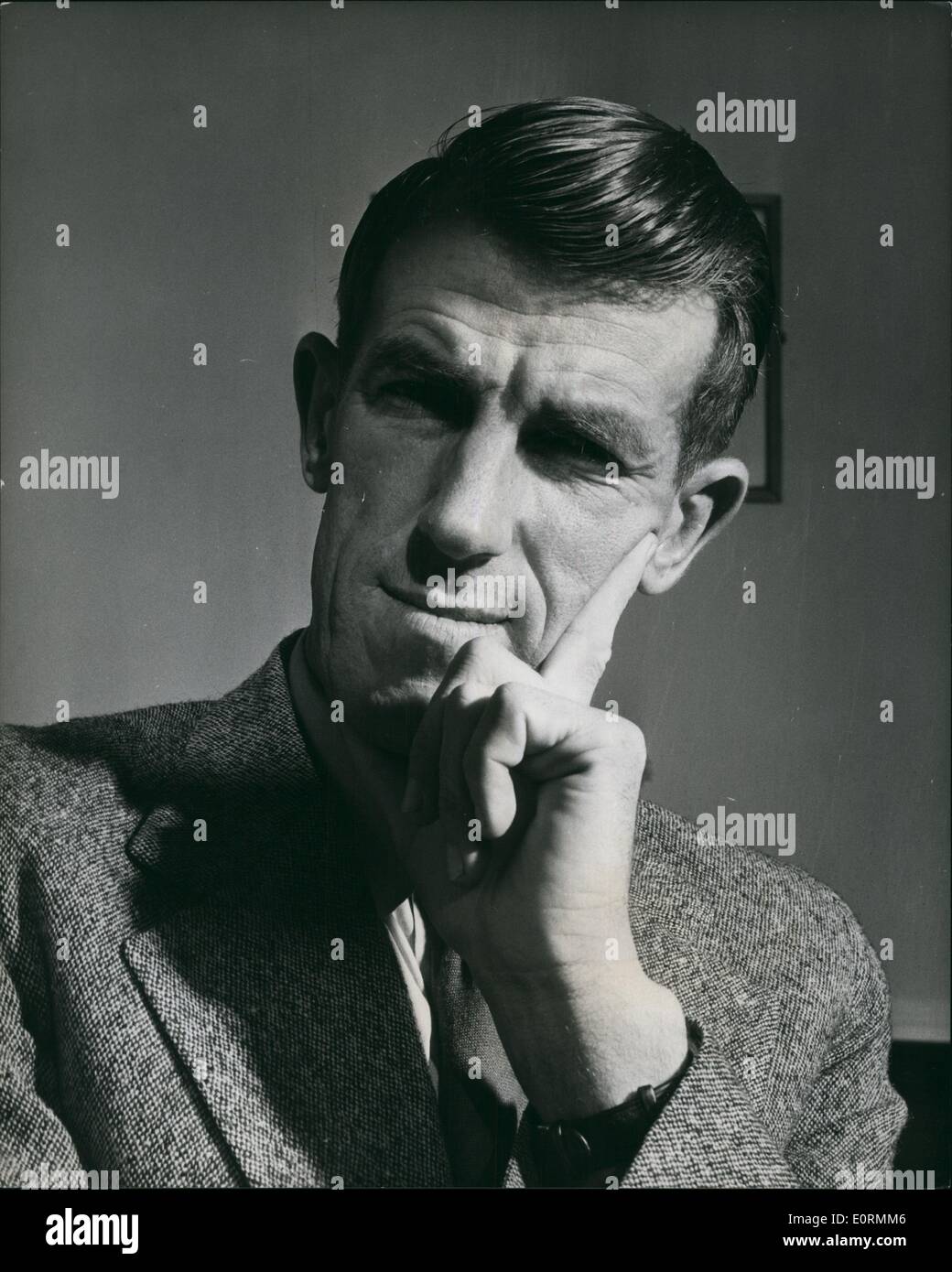 1er janvier 1960 - Fo everest à un sledund Hillary à la maison : le conquérant du mont Everest passe son temps maintenant Banque D'Images