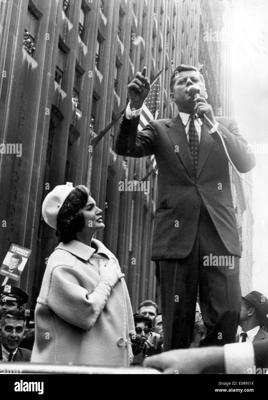 Le président Kennedy et Jackie campagne avant l'élection Banque D'Images